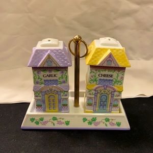 LENOX Village Garlic And Cheese with tray